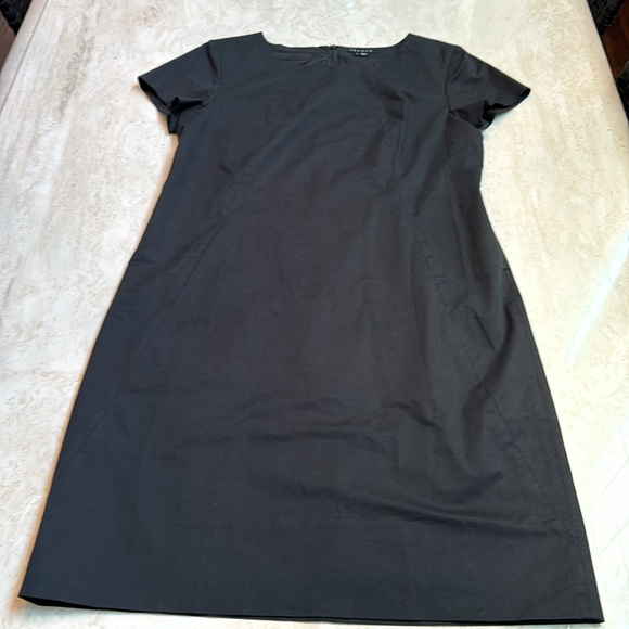 Great condition Theory black dress - Picture 3 of 7